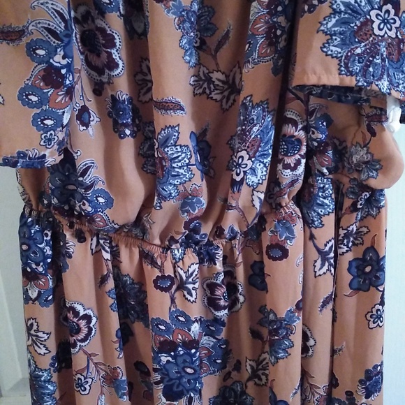 Espresso size 3x maxi dress. - Picture 2 of 9